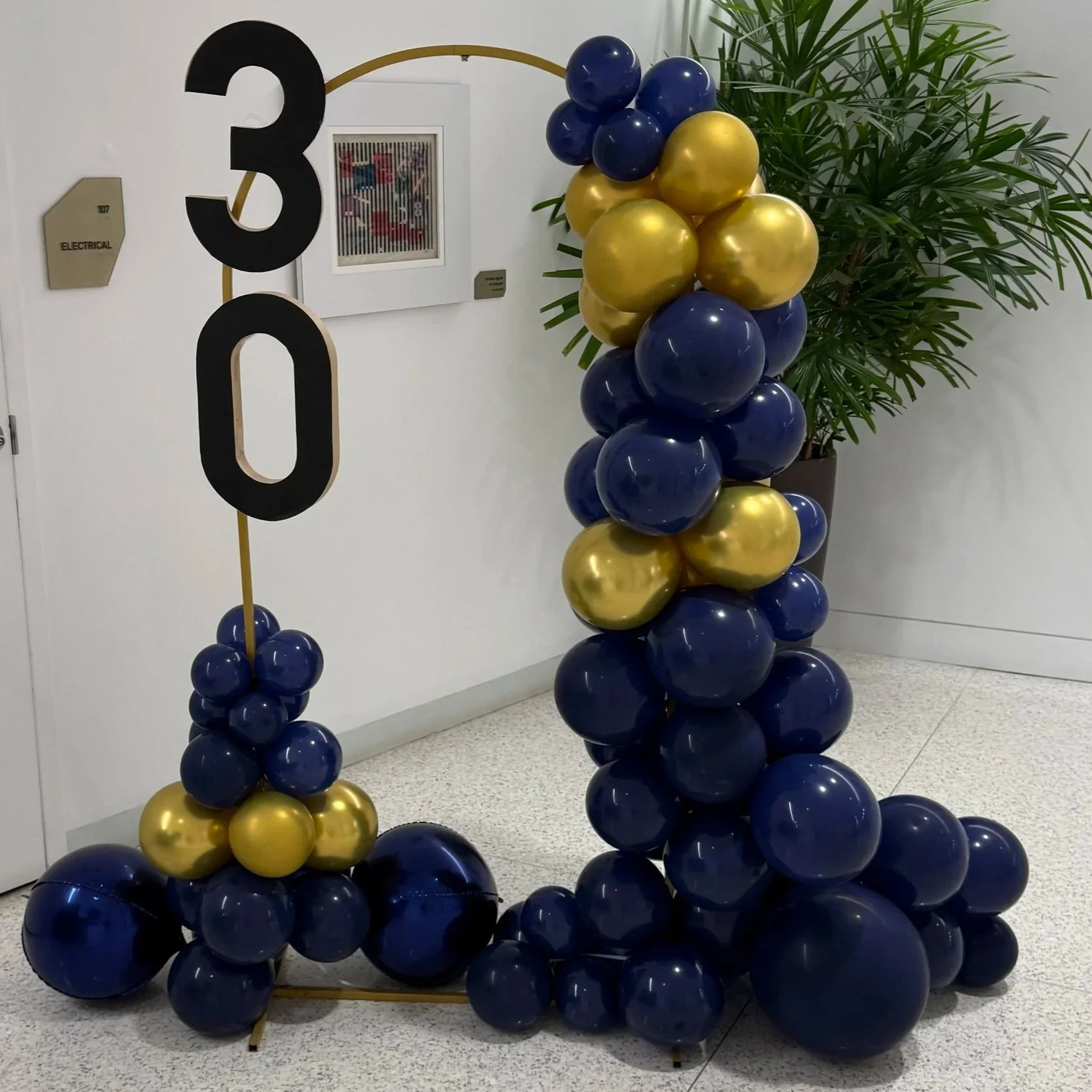 custom-balloon-installation-houston-tx.jpg.jpg