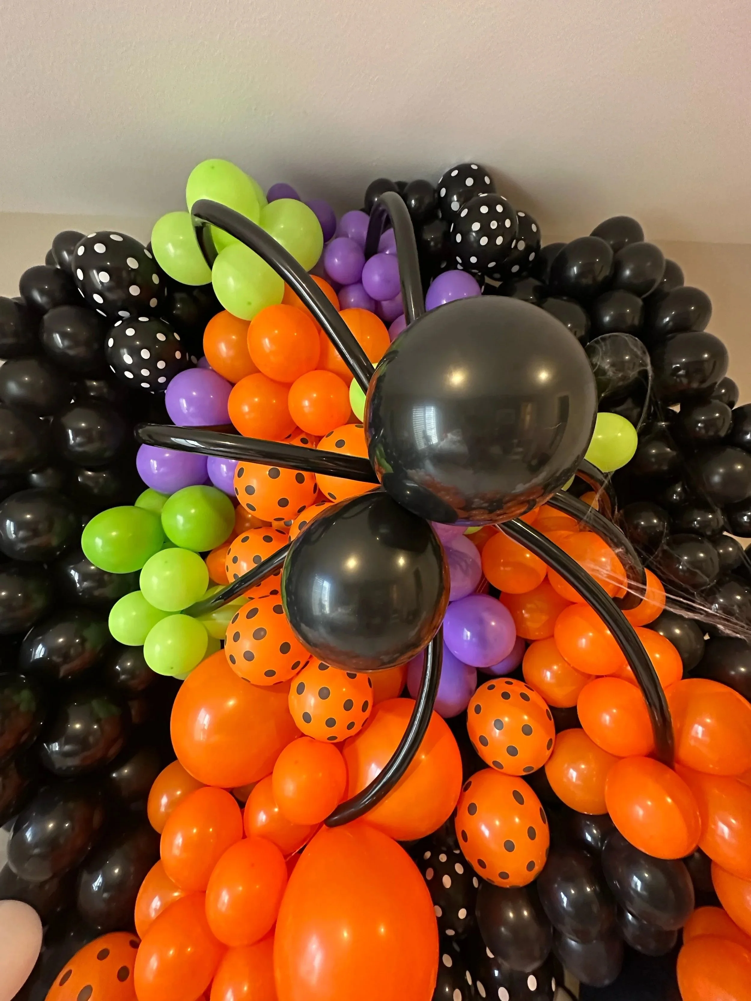 halloween-balloon-garland-houston-tx.jpg.jpg