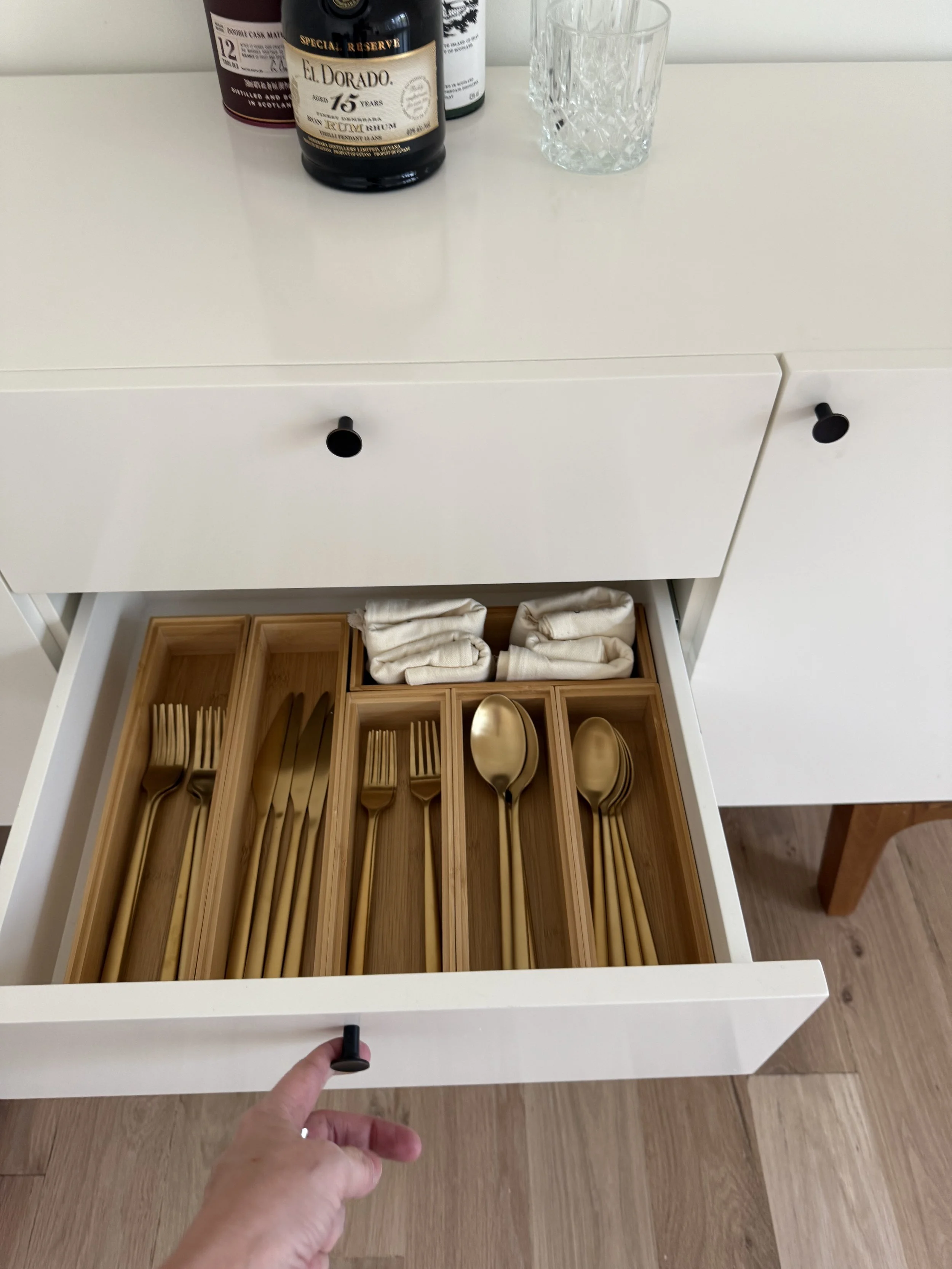 organized-kitchen-drawers-tanglewood-houston-tx.jpg.jpeg