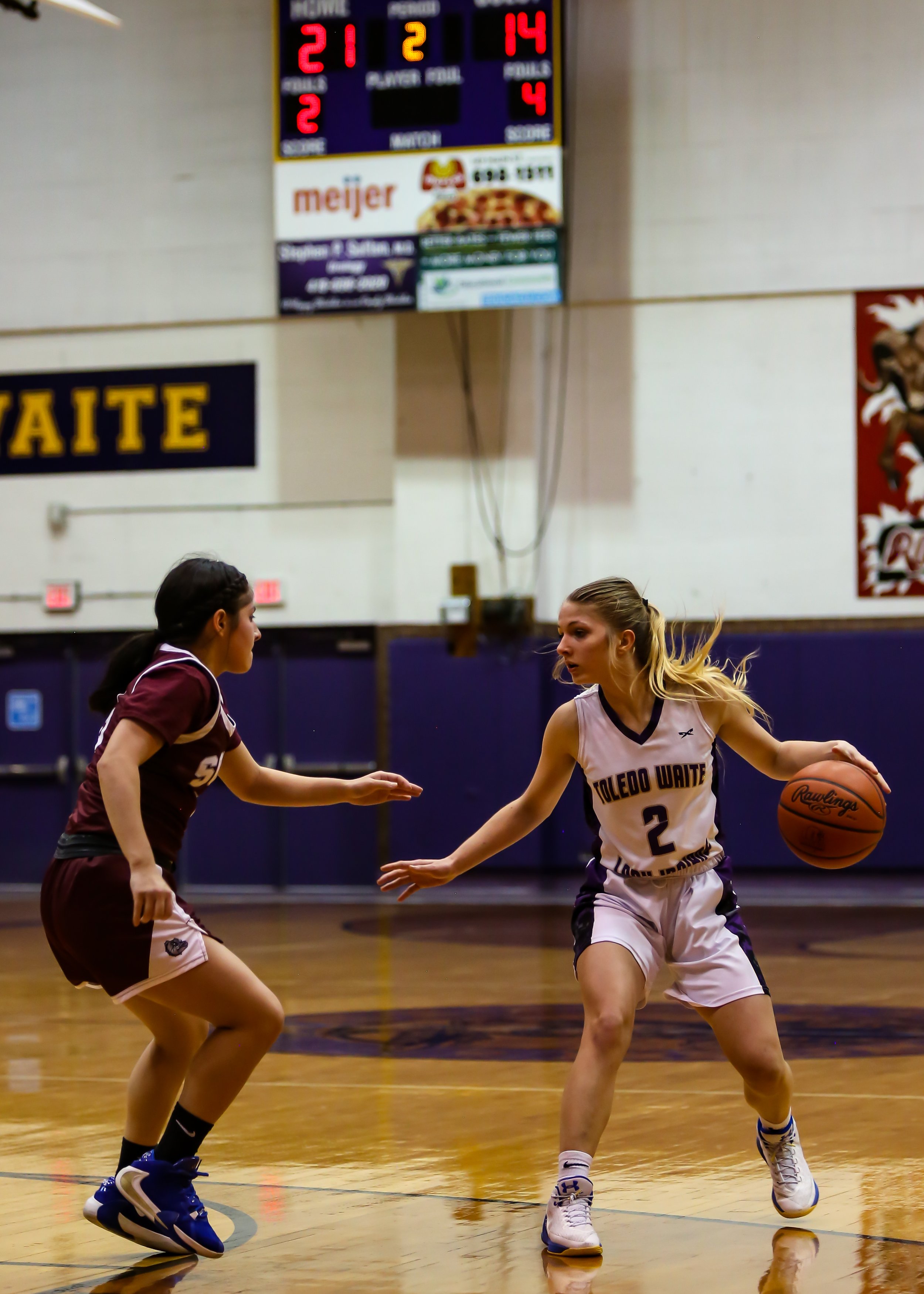The Lady Indians outlast the Lady Bulldogs 41-31