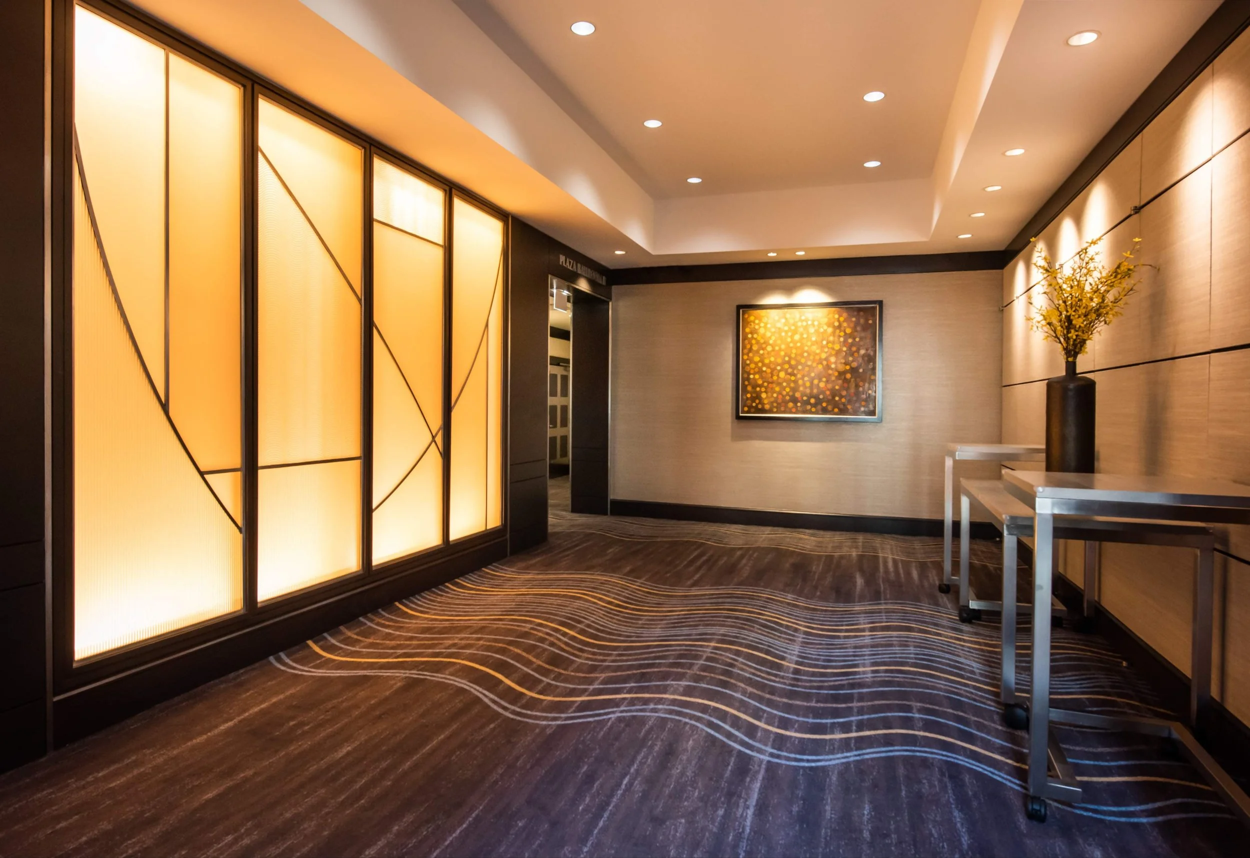 chicago-commercial-photographer-hyatt-regency-chicago-mark-campbell-productions-20 .jpg