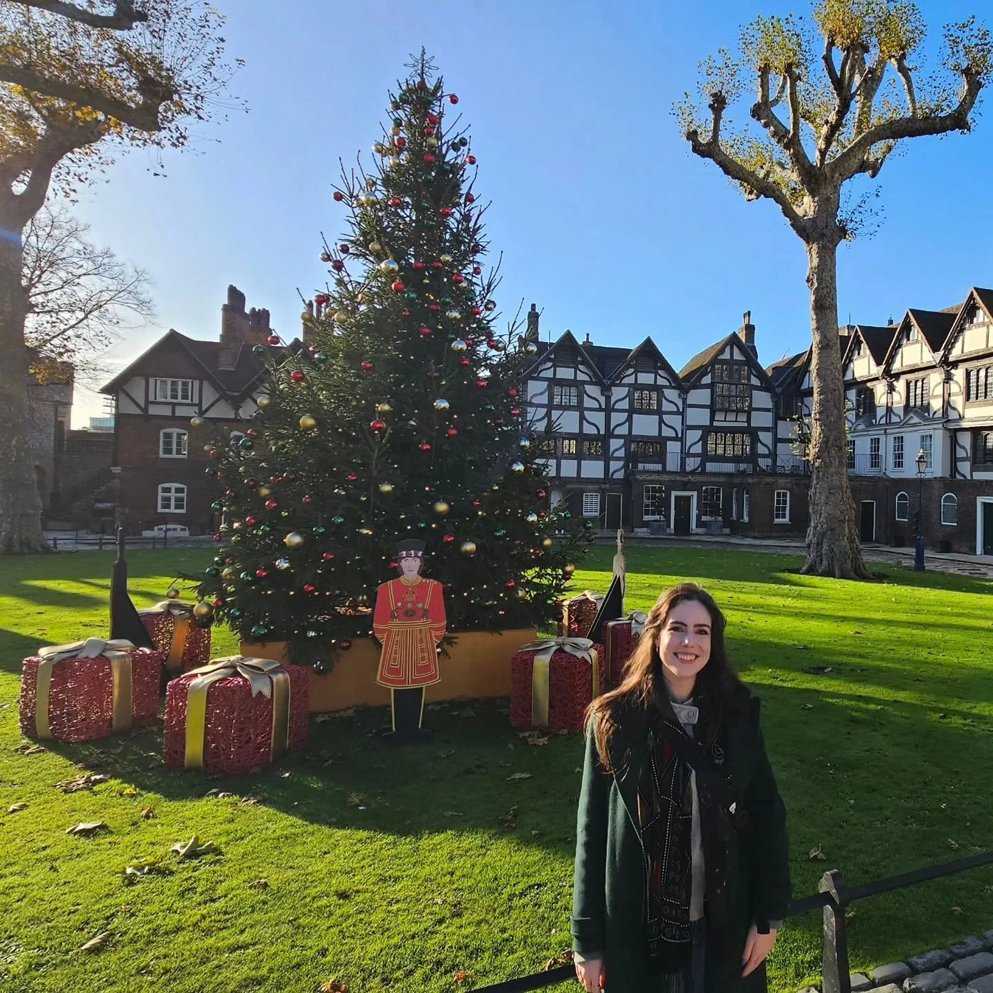 I was quieter than usual over here on Instagram this year due to personal changes which I'll share when I'm ready. But, I did not want to leave the year without expressing gratitude to all of you who I've connected with this year, my clients who cont