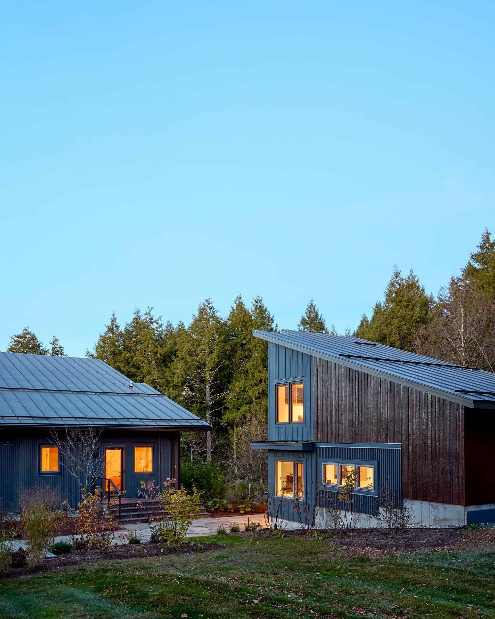 2025_10_17_TeriMaher_1775 1.jpg