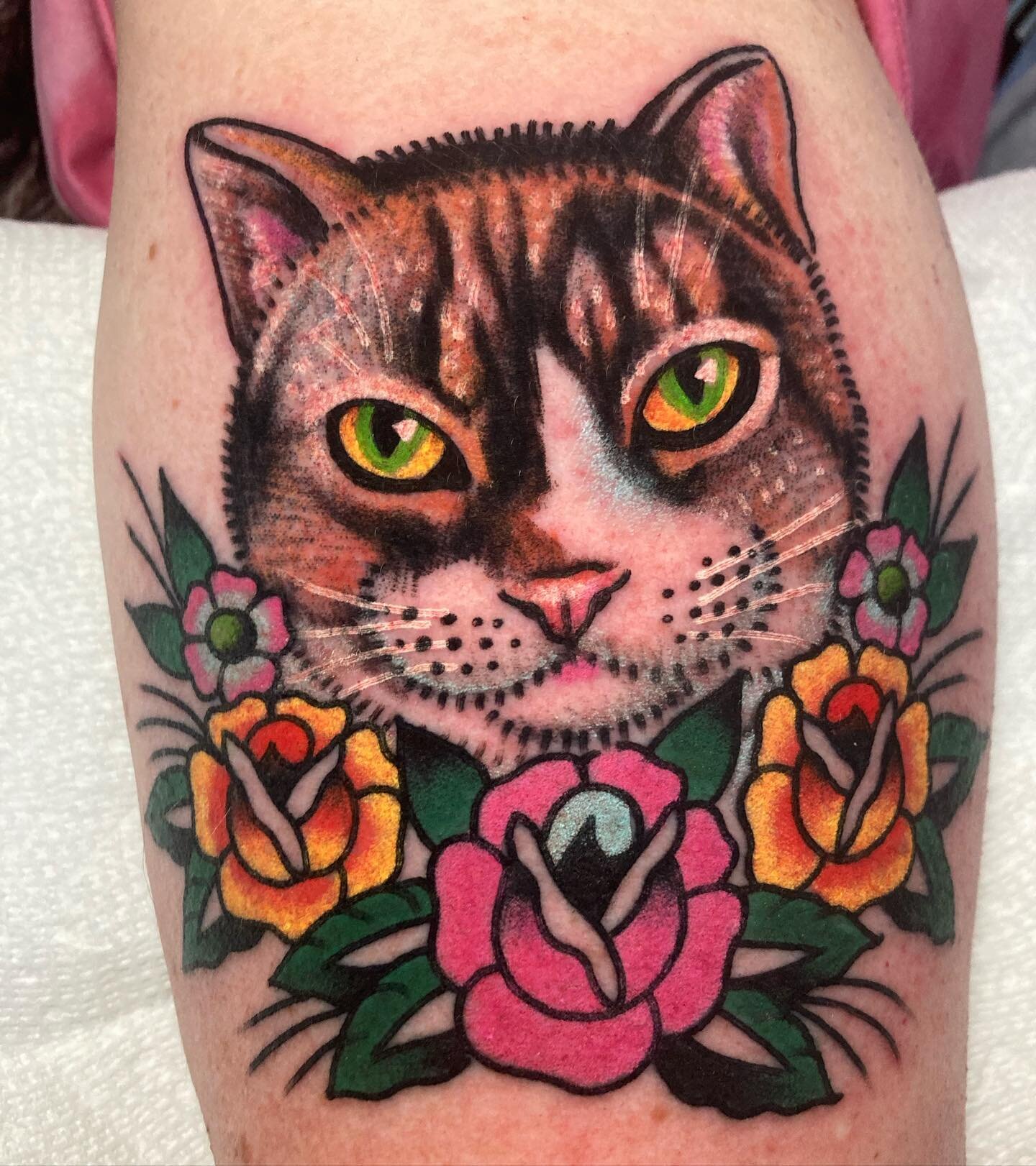 Tippy @hotlinetattoo 

**************************************
To get on my waitlist, click the link in my Bio. If you're looking for something small, or a walk-in tattoo, feel free to call the shop at
508-827-7911 to see if I'm available!
***********