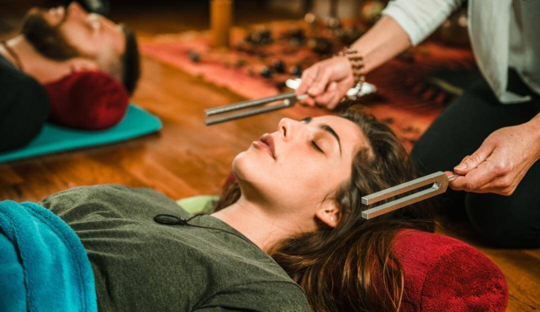 tuning-fork-sound-healing-ttc-in-india.jpeg