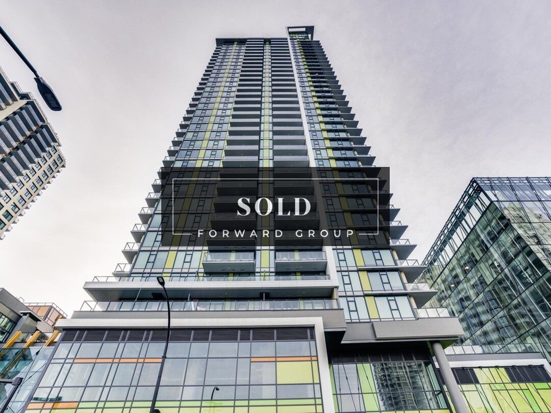 SOLD 📍 1407 7358 Edmonds Street, Burnaby
.
We were able to help our clients find a great first home at a great location and development projects. The developer that built this project, Cressey Development, is an exceptional one in Metro Vancouver as