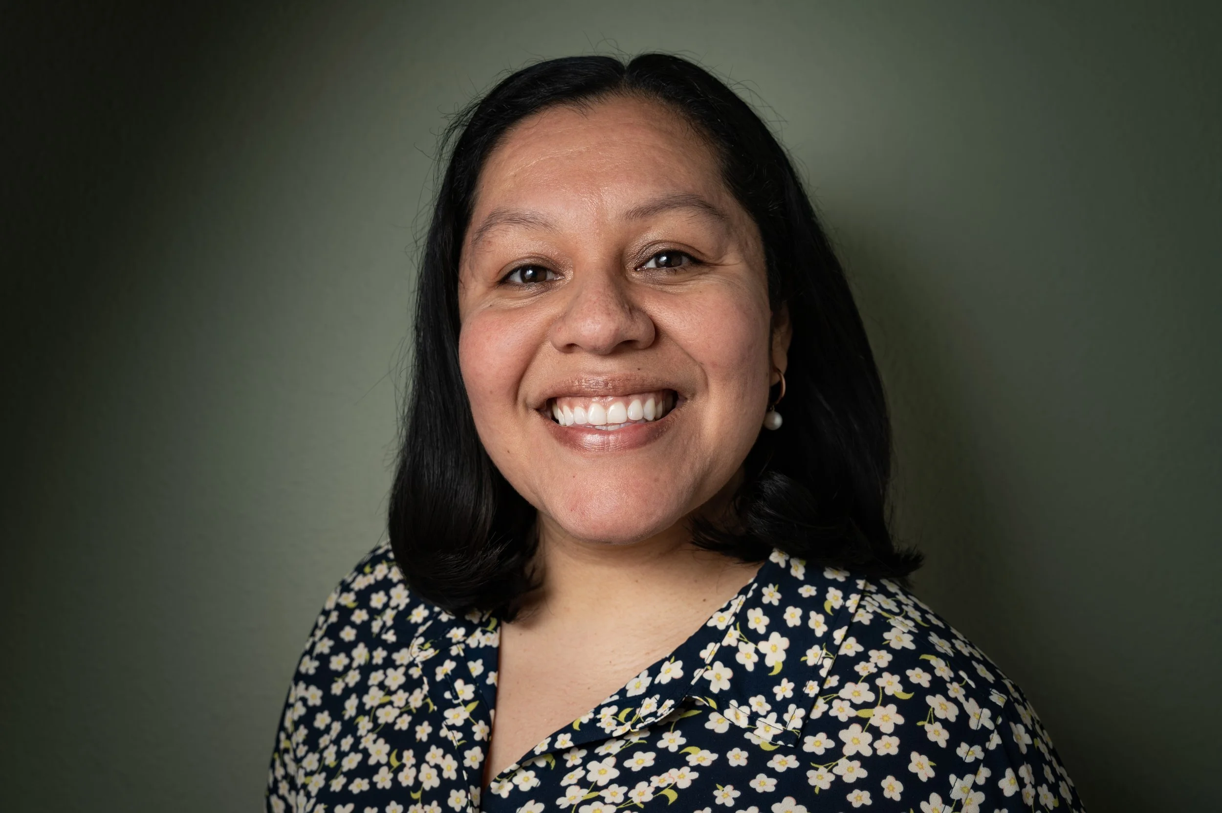 ColorHeadshots_Johnson_012 (1).JPG