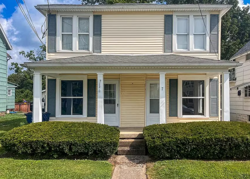 4 Bed, 2 Bath Duplex in Shelby, OH - Turnkey Rental