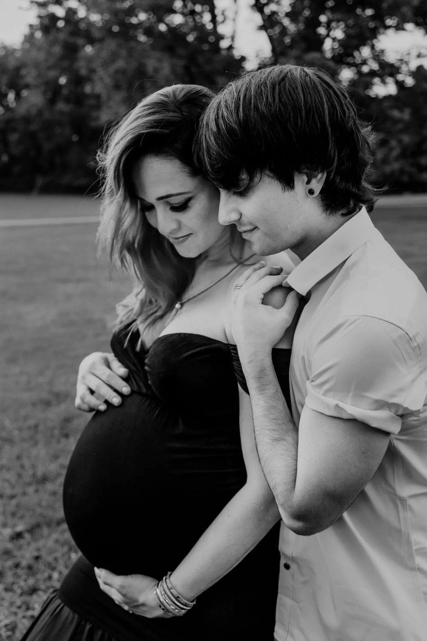 Mt Juliet couple posing for maternity photos in hermitage tn