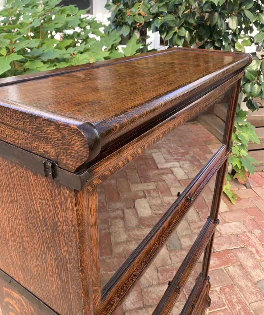 Globe Wernicke oak barrister's bookcase cornice detail iron stacking brackets quartersawn oak Edwardian c.1910
