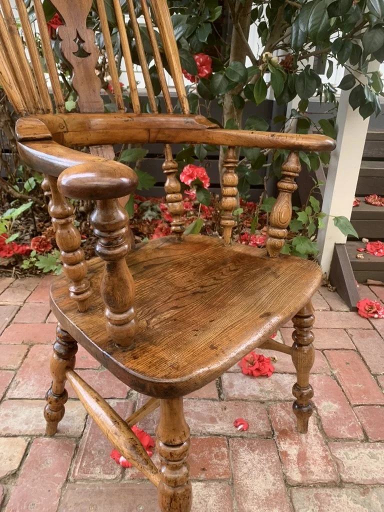 Antique English Windsor armchair, oak and elm, showing turned arm supports and spindle back detail