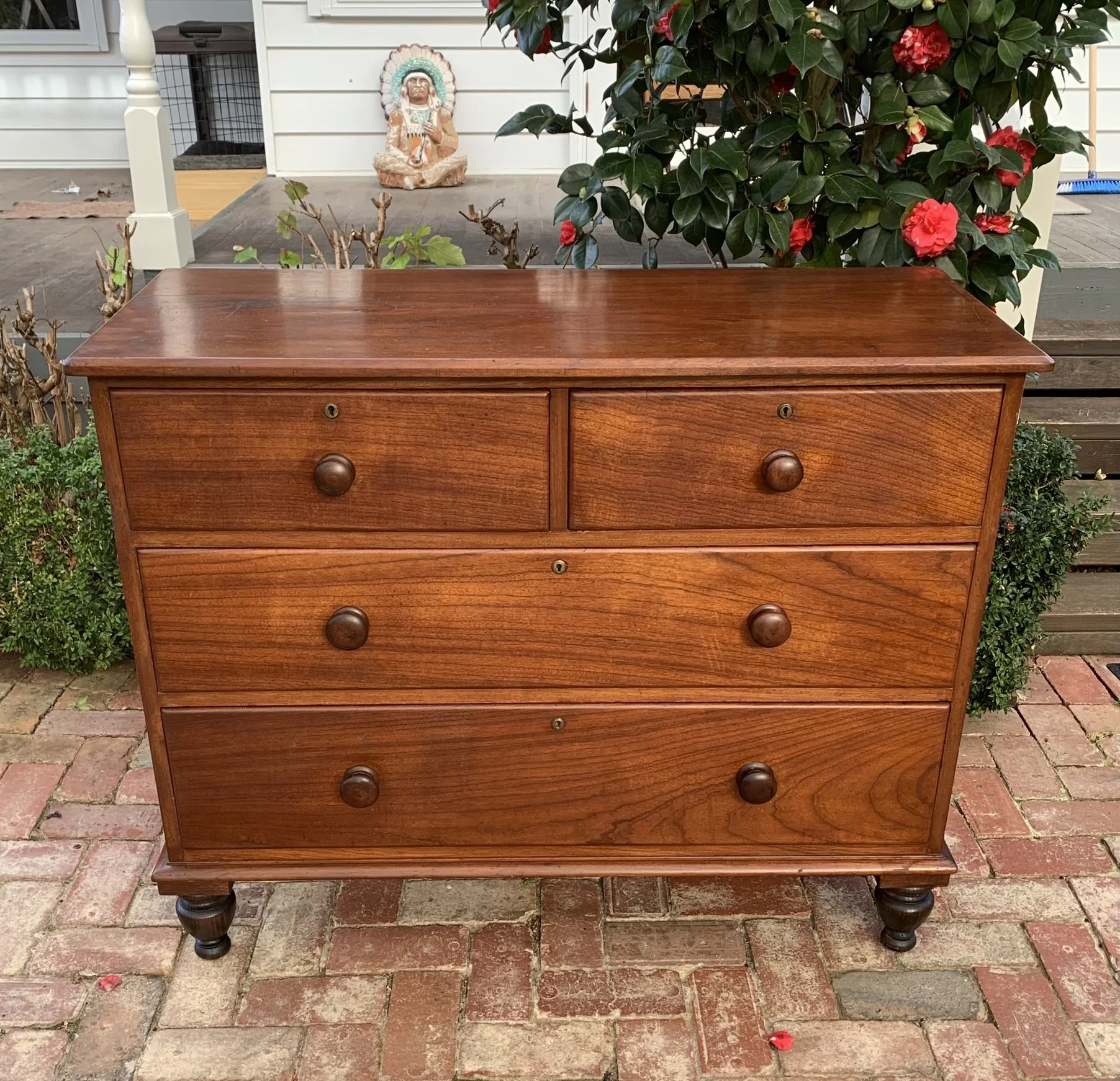 19th century full cedar chest of drawers, solid Australian cedar, two-over-two configuration