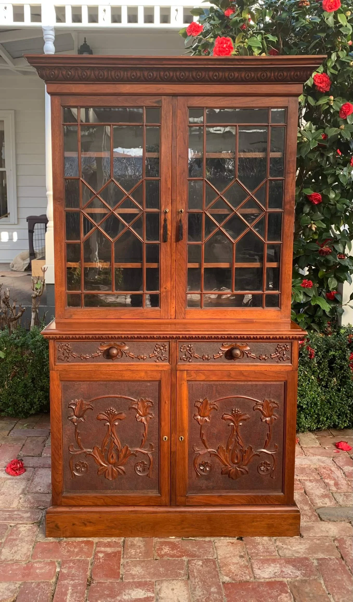 Edwardian walnut Art Nouveau bookcase C.1910 antique English glazed bookcase diamond astragal doors