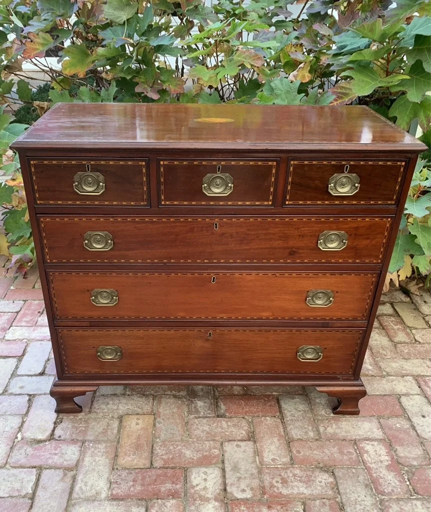 front view of georgian mahogany chest of drawers