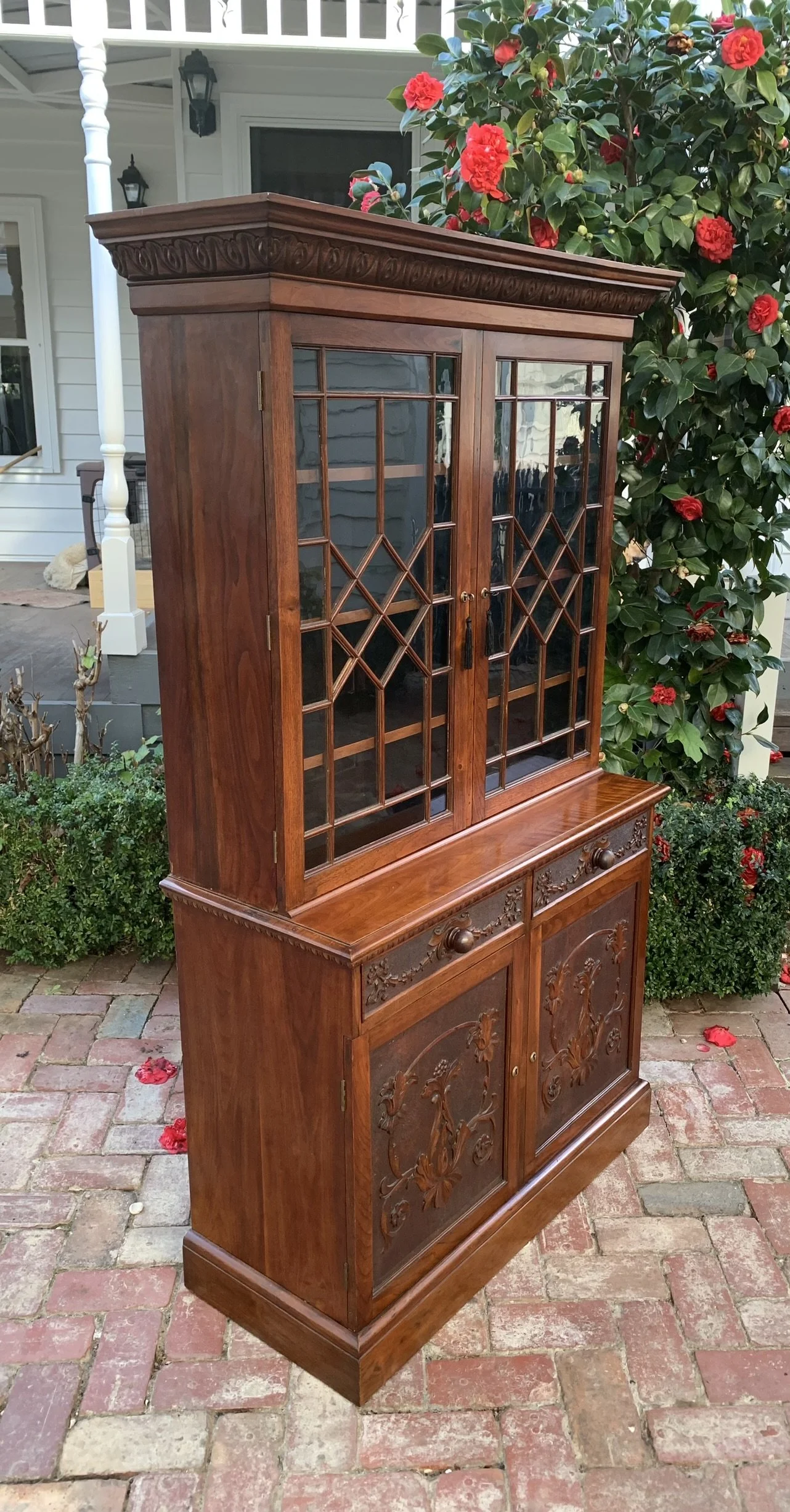 Edwardian solid walnut Art Nouveau bookcase C.1910 antique English glazed cabinet