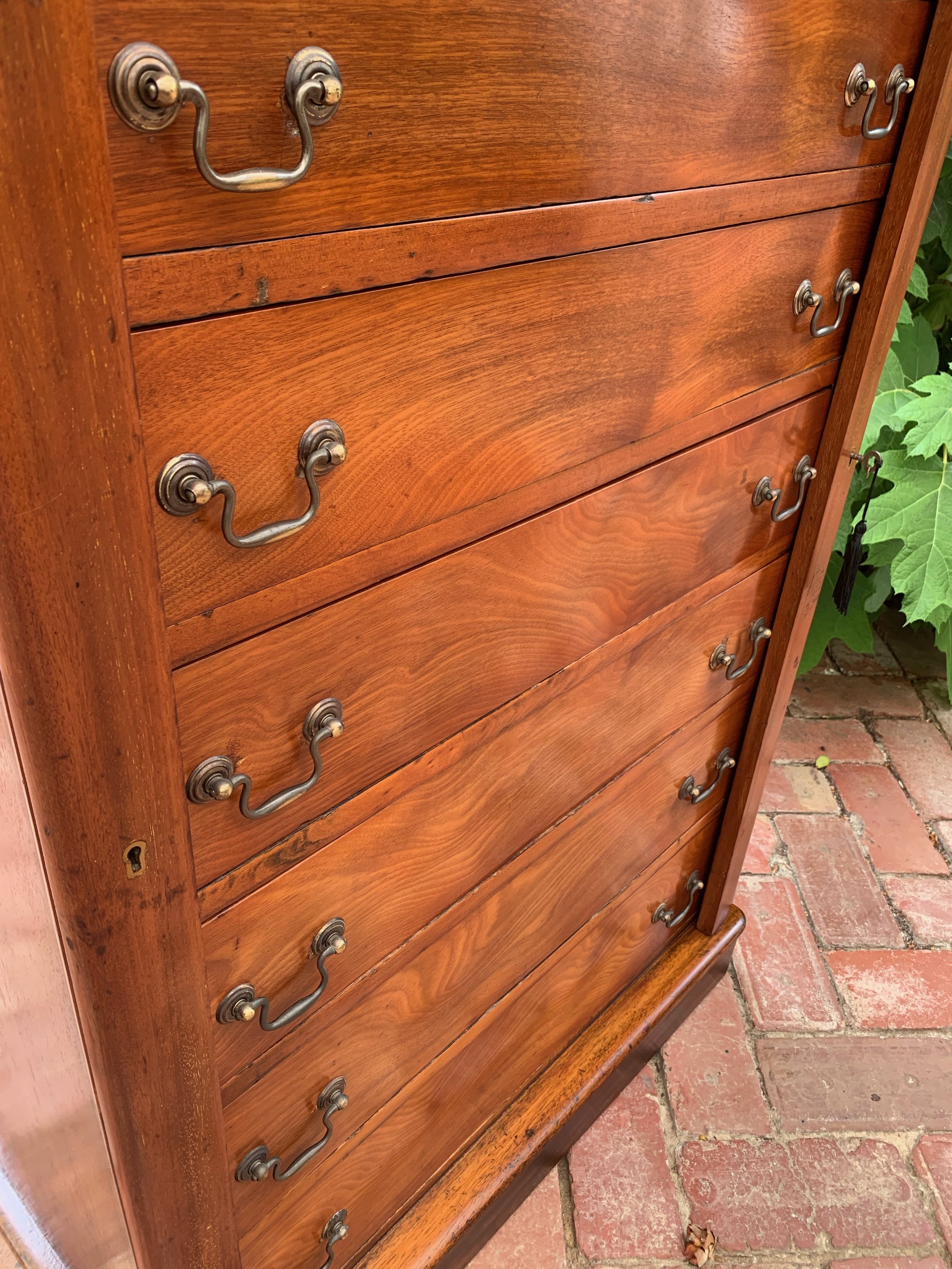 antique wellington chest
