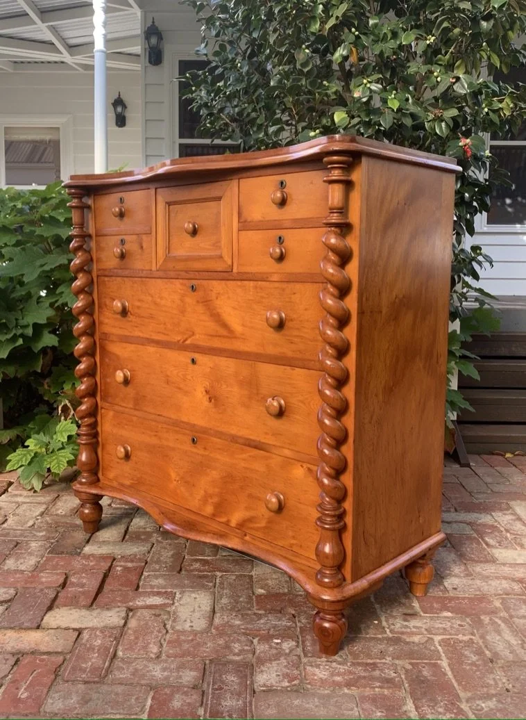 Australian Colonial Huon pine chest of drawers barley-twist columns serpentine front c.1860–1880