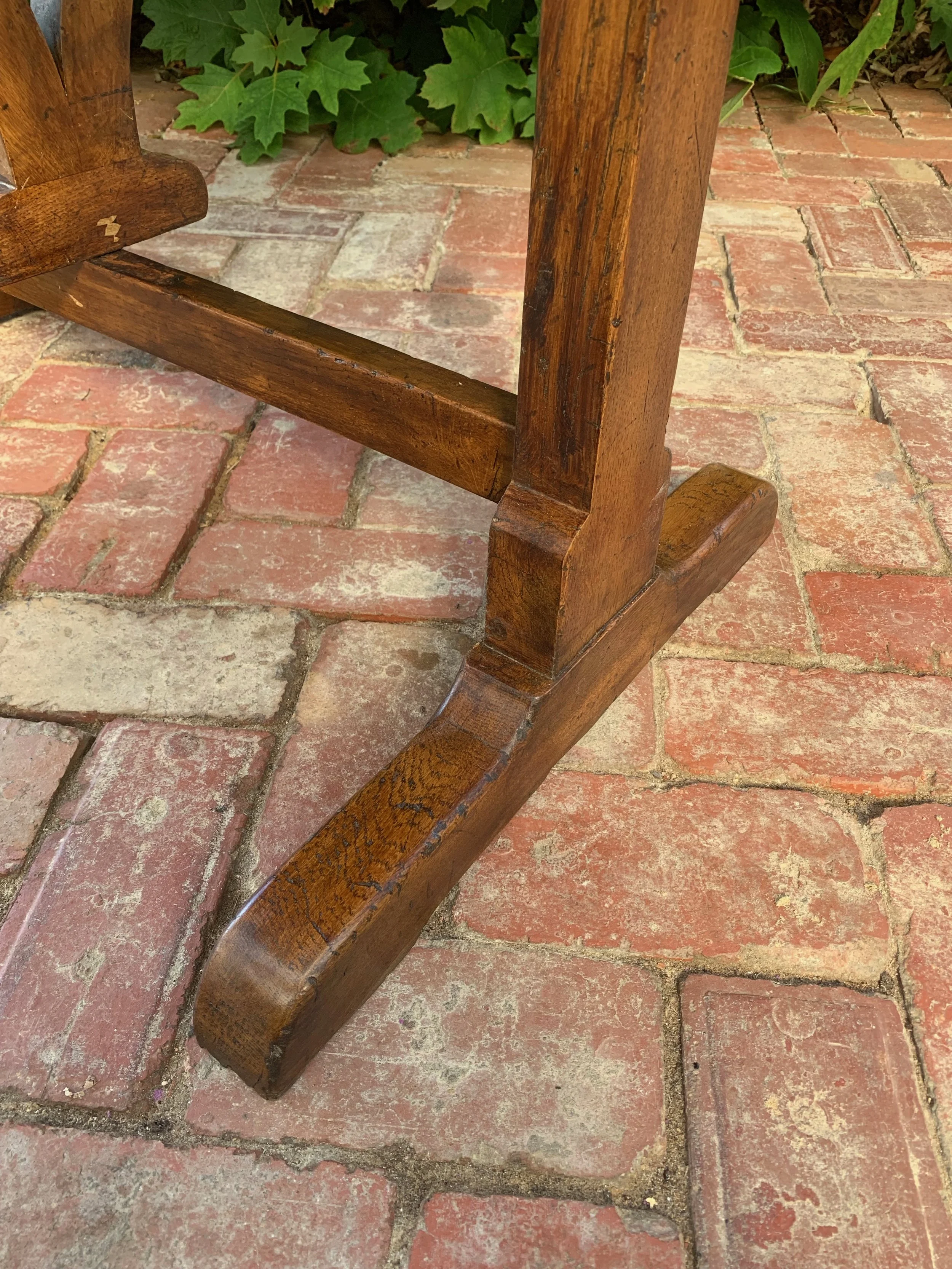 French oak vendange table