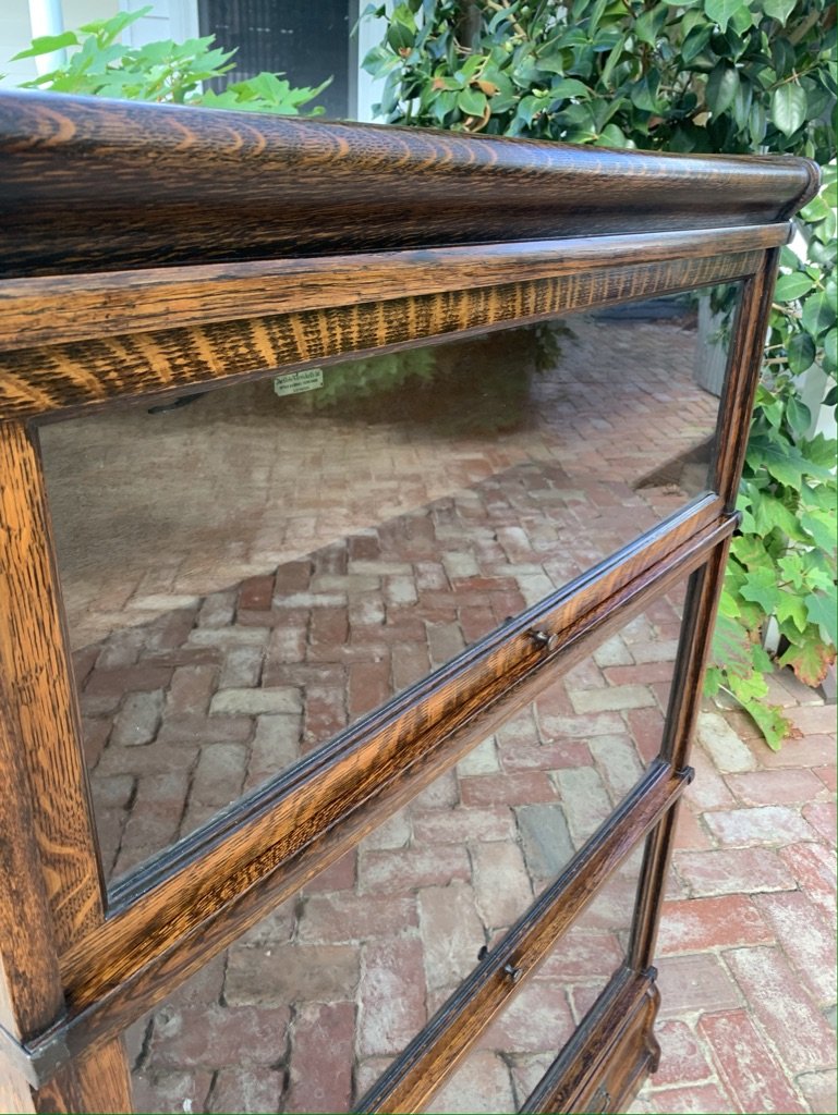 Globe Wernicke oak barrister's bookcase cornice detail iron stacking brackets quartersawn oak Edwardian c.1910