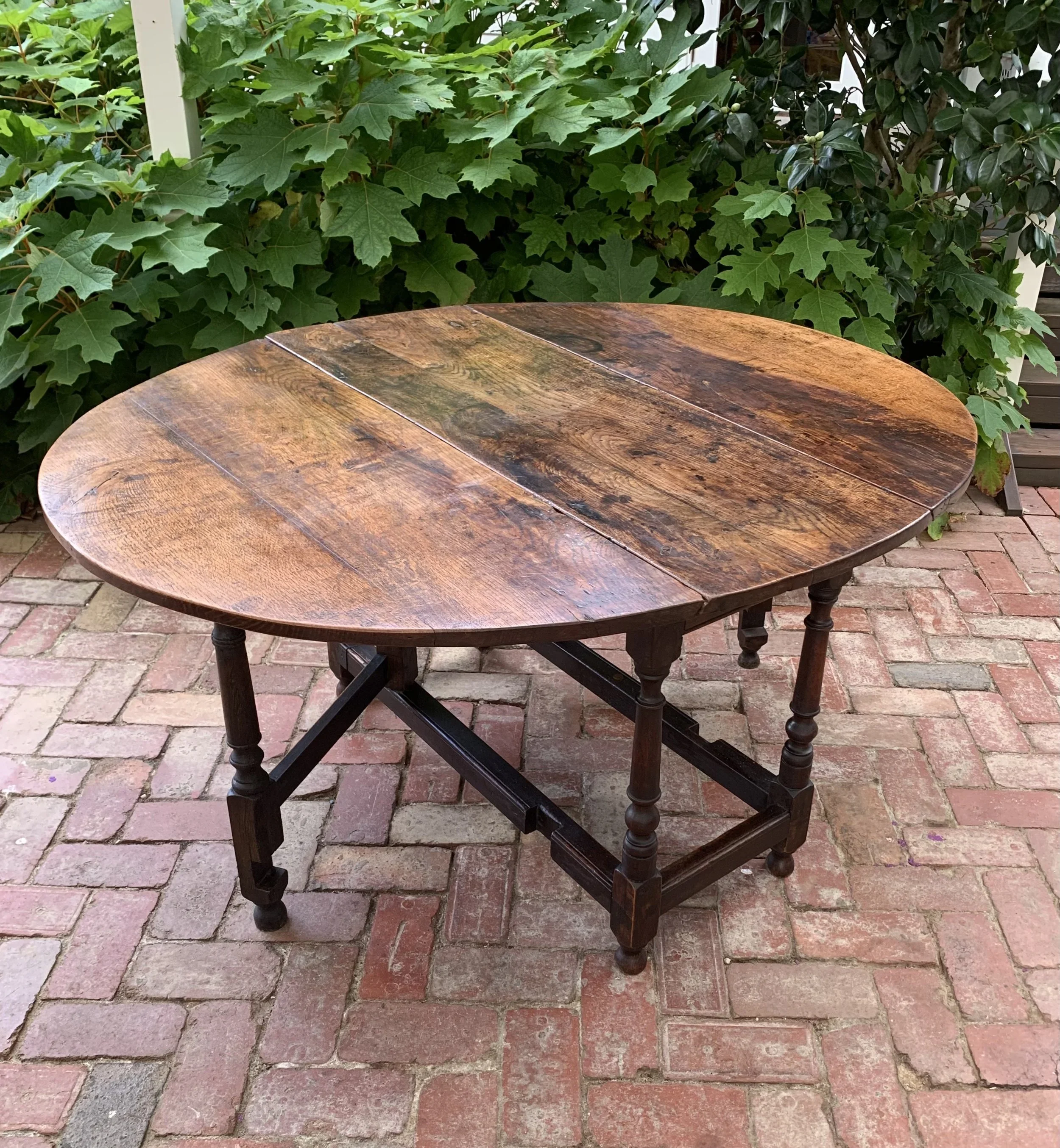 English Oak Gateleg Dining Table C.1690-1730