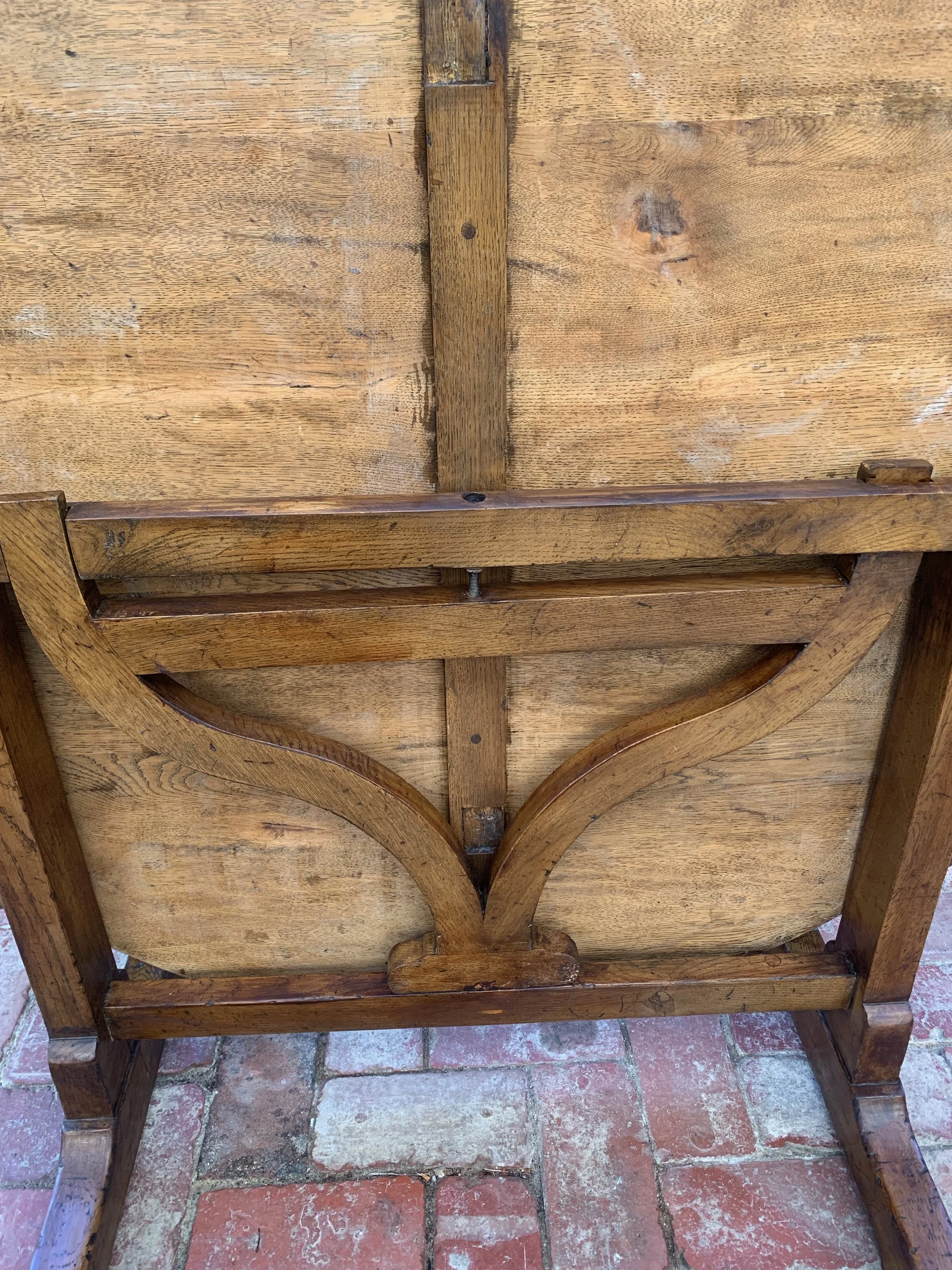 French oak vendange table