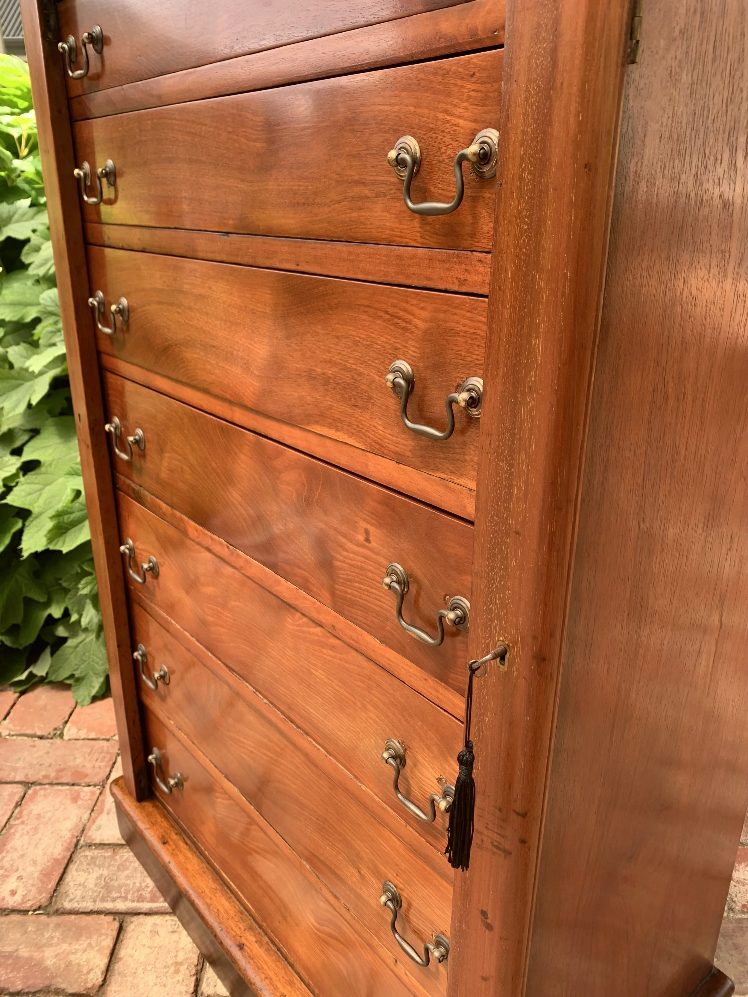 victorian wellington chest