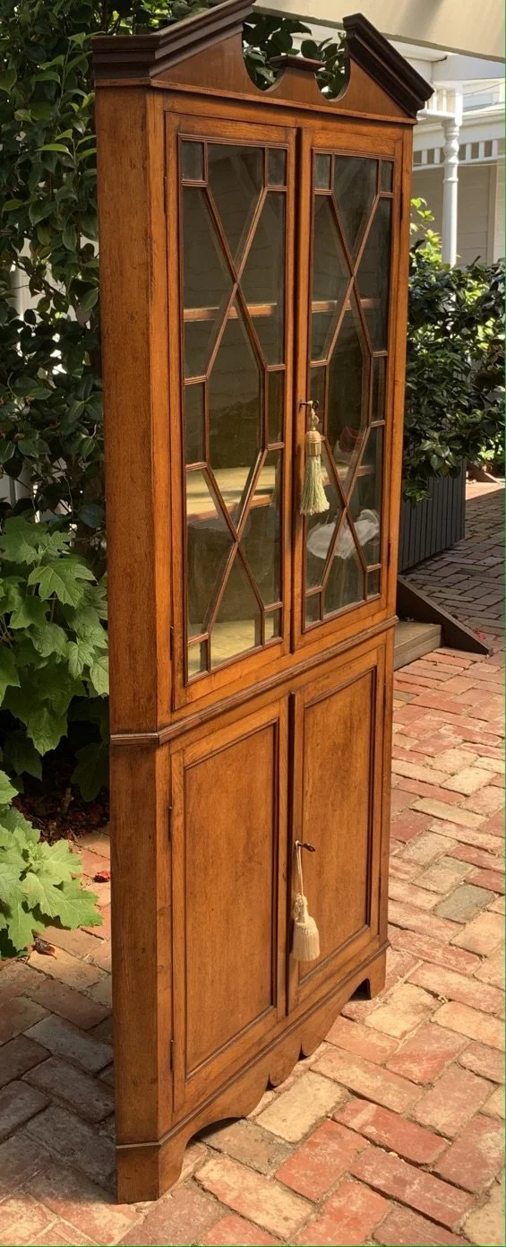 profile view of georgian oak corner cabinet