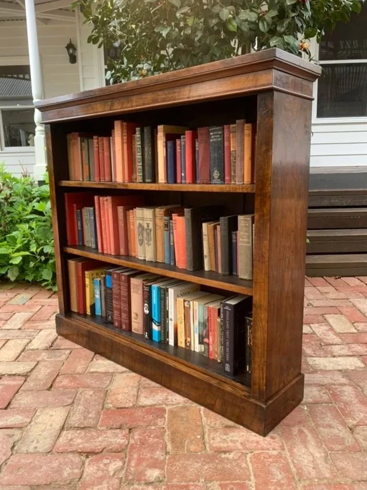 19th Century Shoolbred Walnut Bookcase C.1870, Antique Victorian Open Bookcase with Adjustable Shelves, Figured Walnut