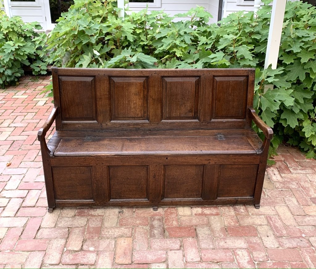 Antique English oak box settle four-panel front five-panel back circa 1700 full front view
