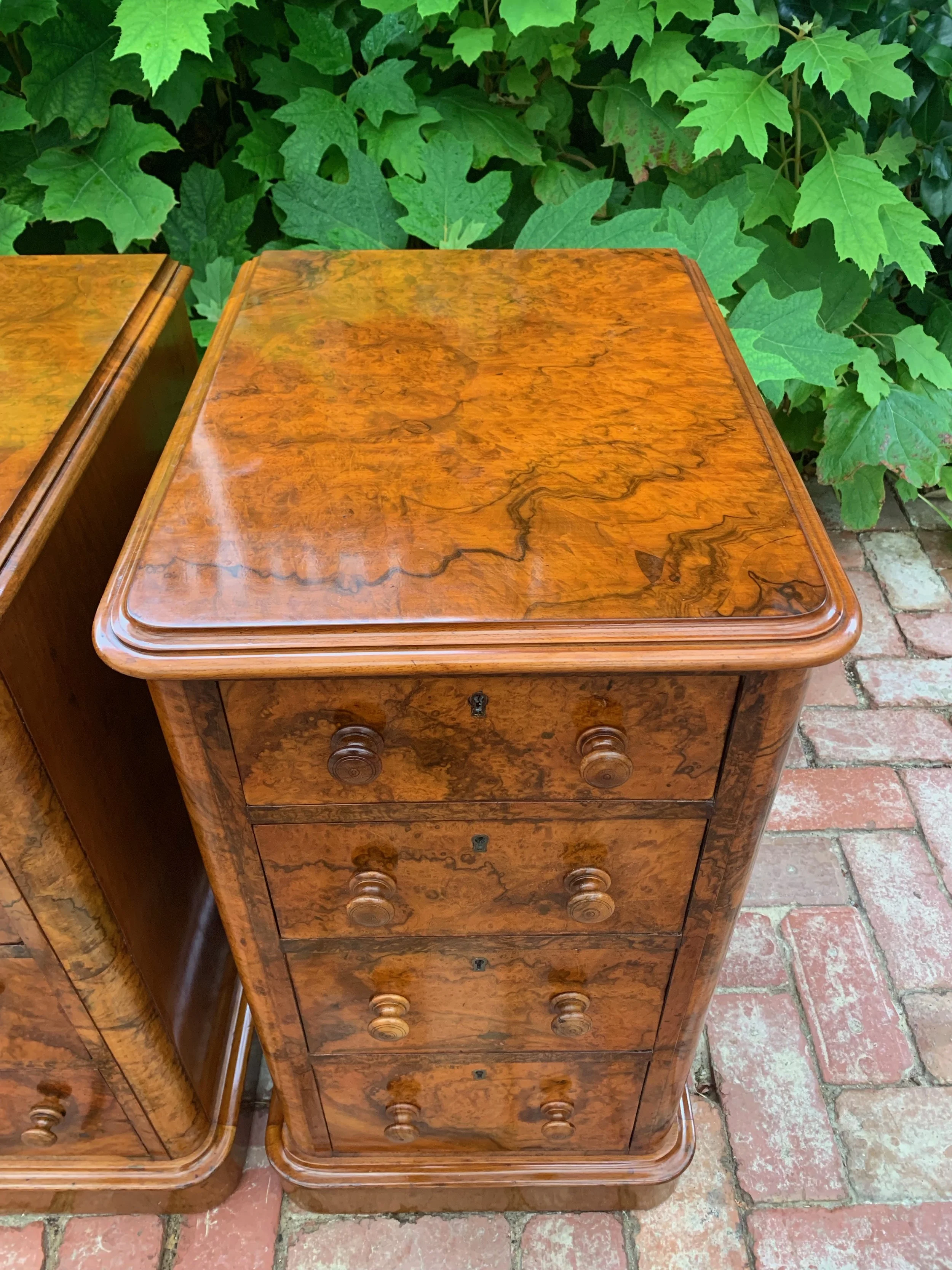 top view of right hand chest of pair of victorian burr walnut bedside chests with graduating drawers and turned knobs circa 1870 