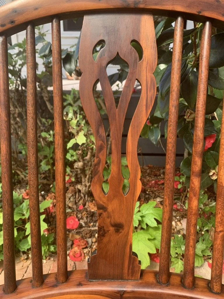 Pierced splat detail, yew wood Windsor chair back, English antique C.1840