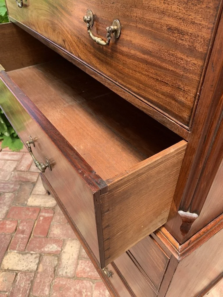 Georgian mahogany chest on chest oak-lined drawer, hand-cut dovetails, original secondary timber c.1790