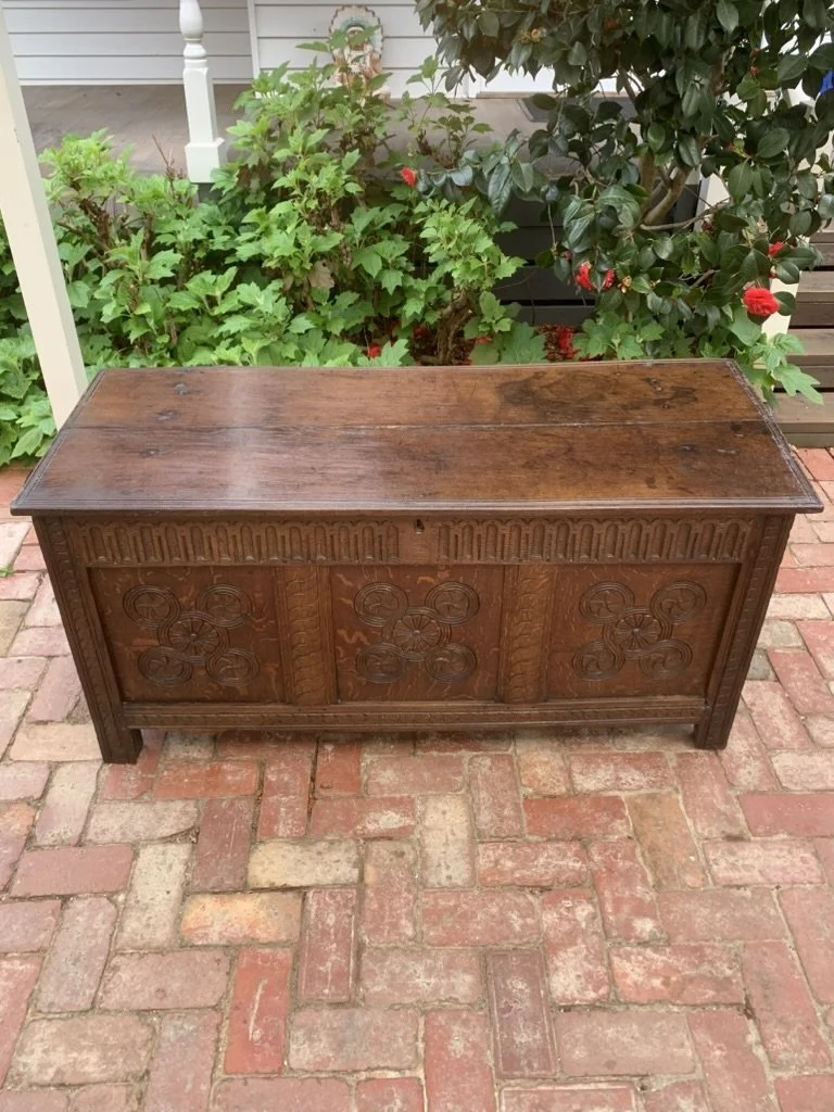 C.1680-1720 carved oak coffer, antique English oak chest with two plank top, arcaded frieze and three carved panels