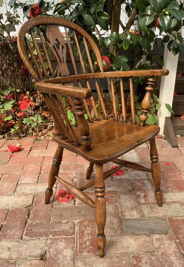Georgian low back Windsor armchair three quarter view