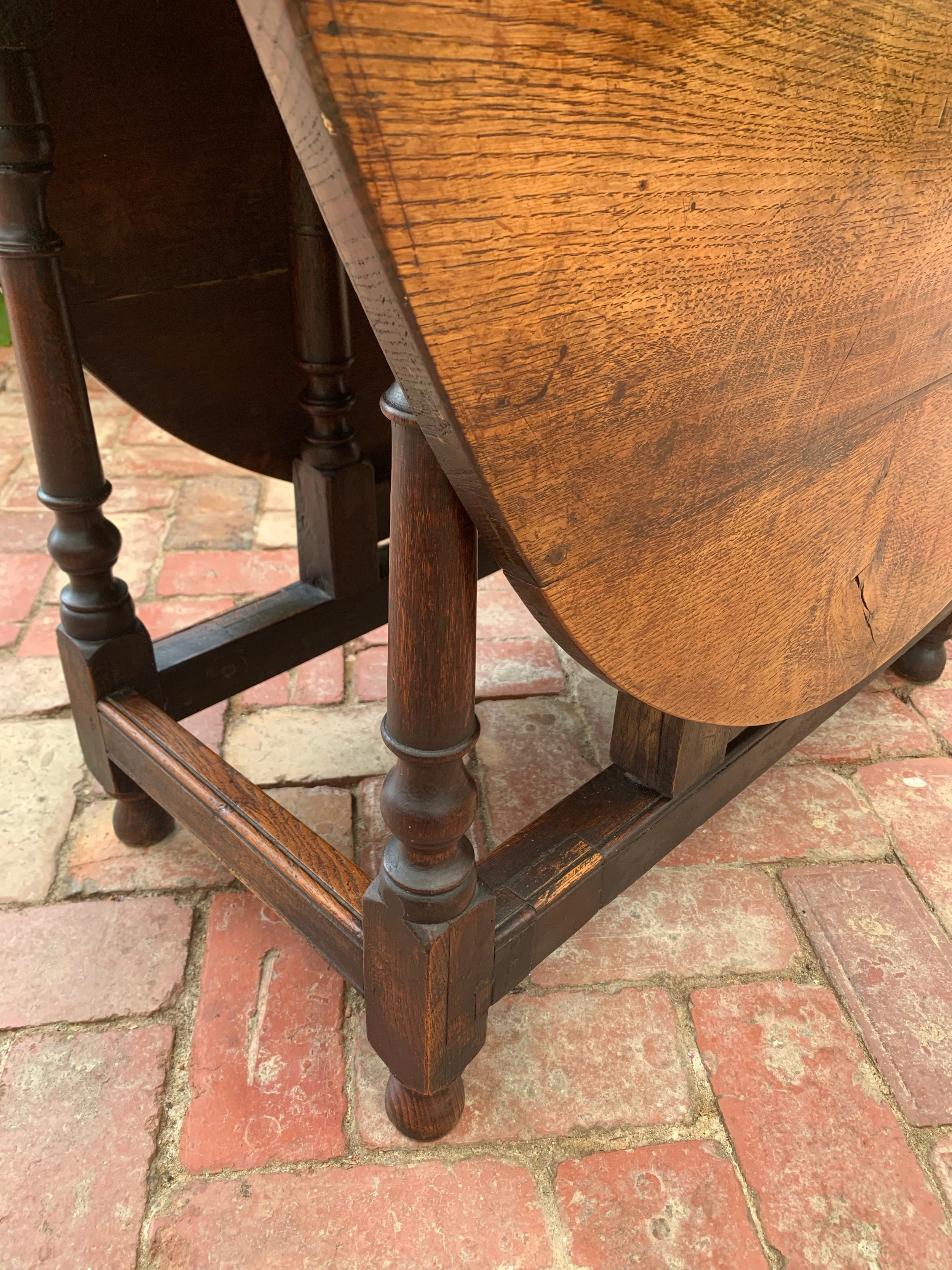 William & Mary oak gate leg table