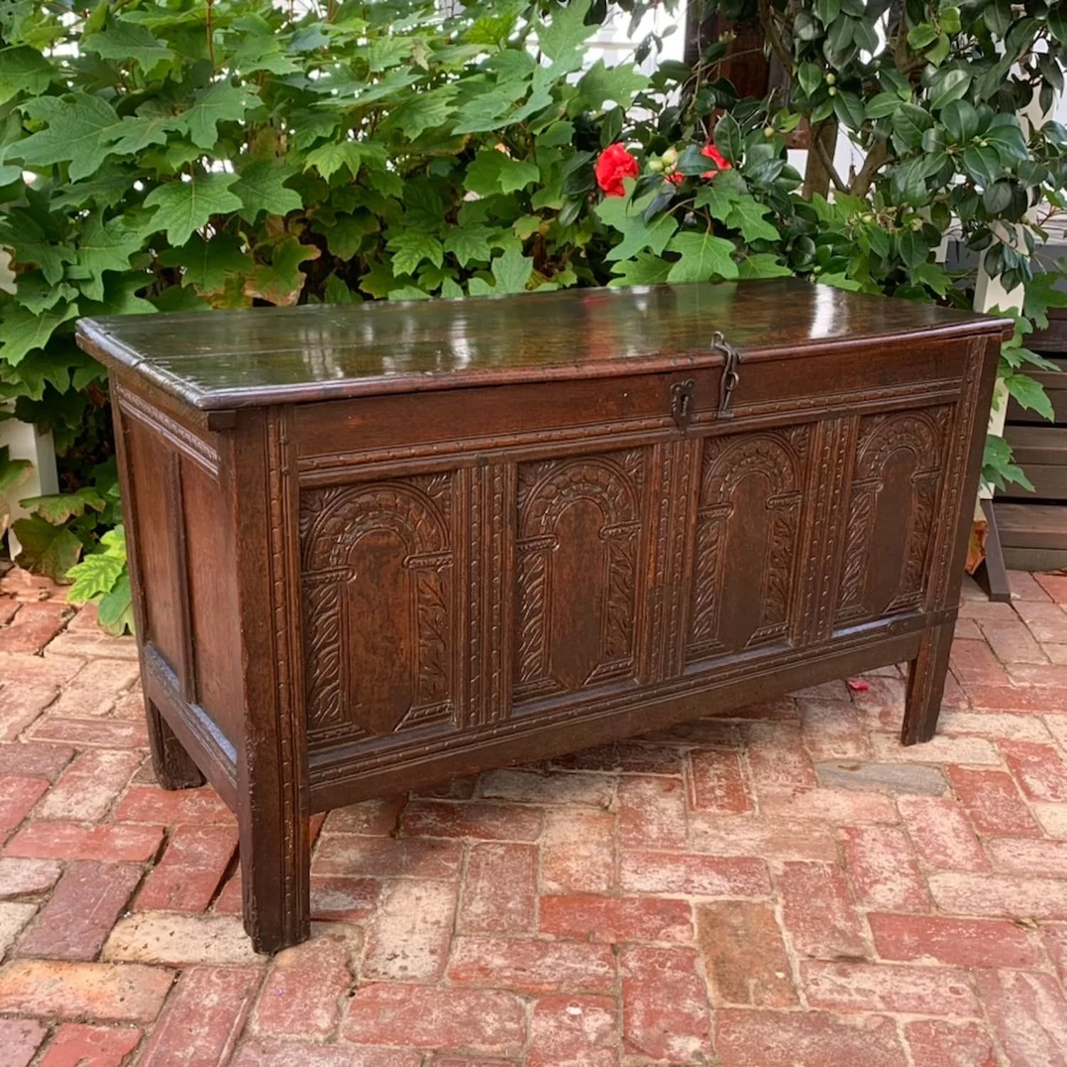Early English Oak Coffer c.1660