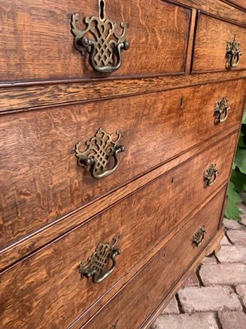 Period brass fretwork bail handles Georgian oak chest drawers c.1790 figured oak drawer fronts escutcheons