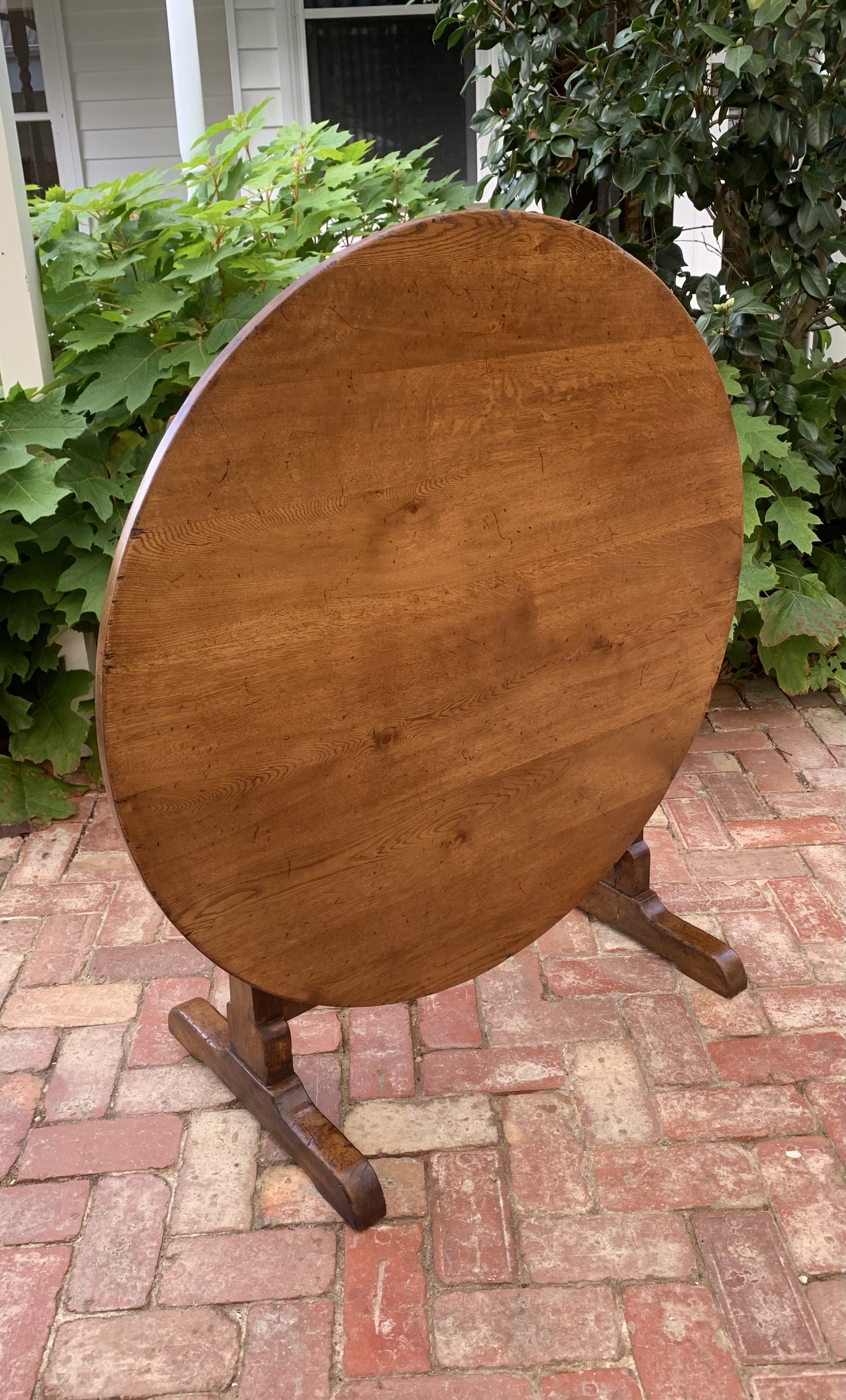 French oak vendange table