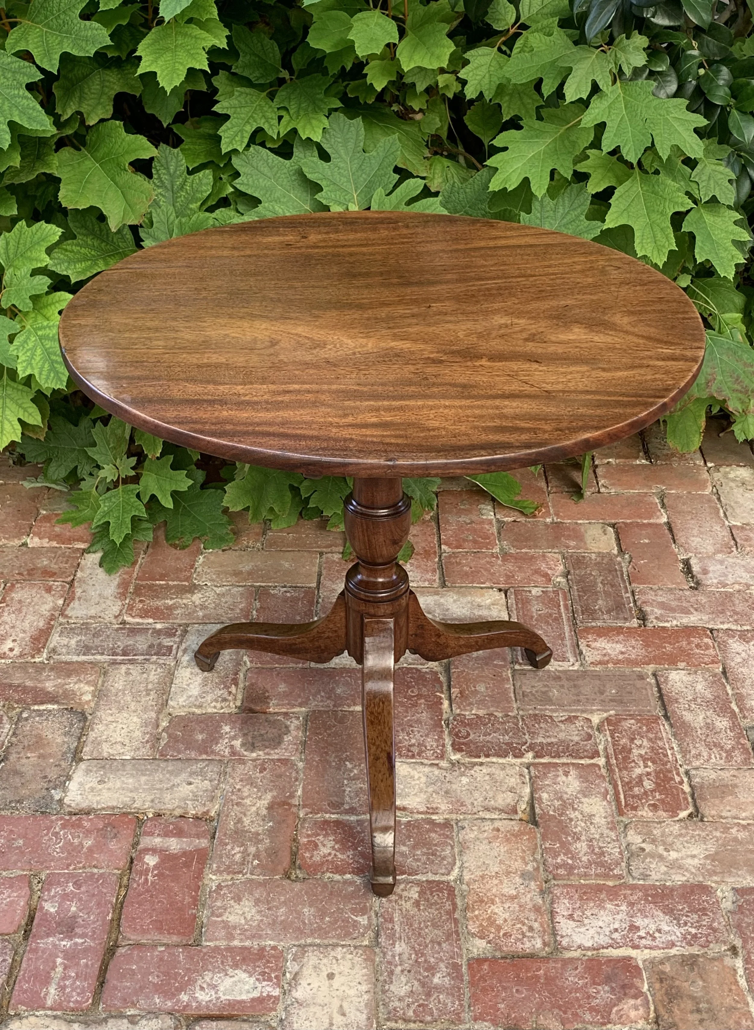 English provincial Georgian mahogany tilt-top wine table
