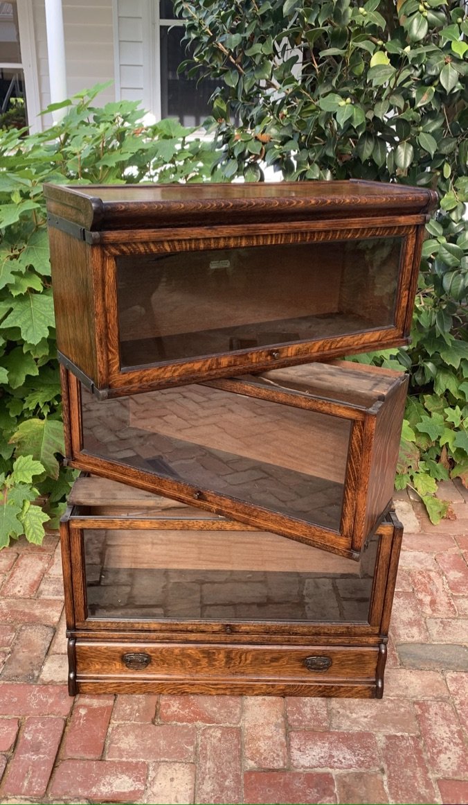 Globe Wernicke oak barrister's bookcase modular stacking sections quartersawn oak base drawer English c.1910