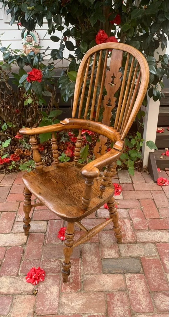 Late 19th Century Oak & Elm Broad Arm Windsor Chair