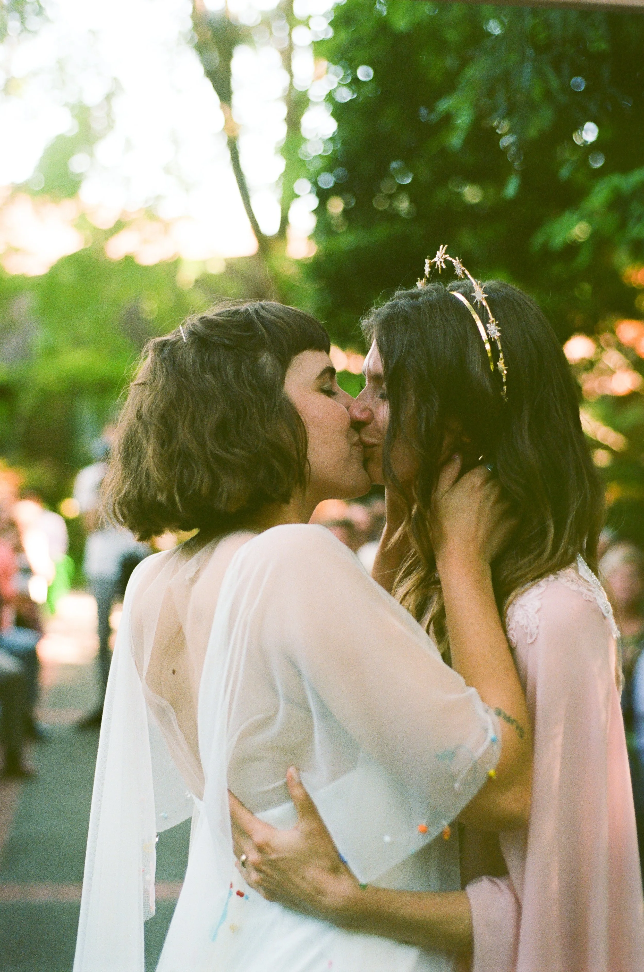 Becka-Julianna-Twin-Luminaries-2023-Ceremony9285.JPG