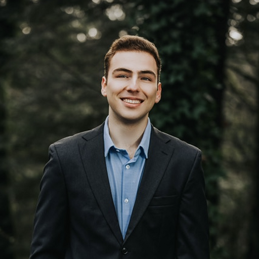 Daniil Abbruzzese | Senior Insights Associate