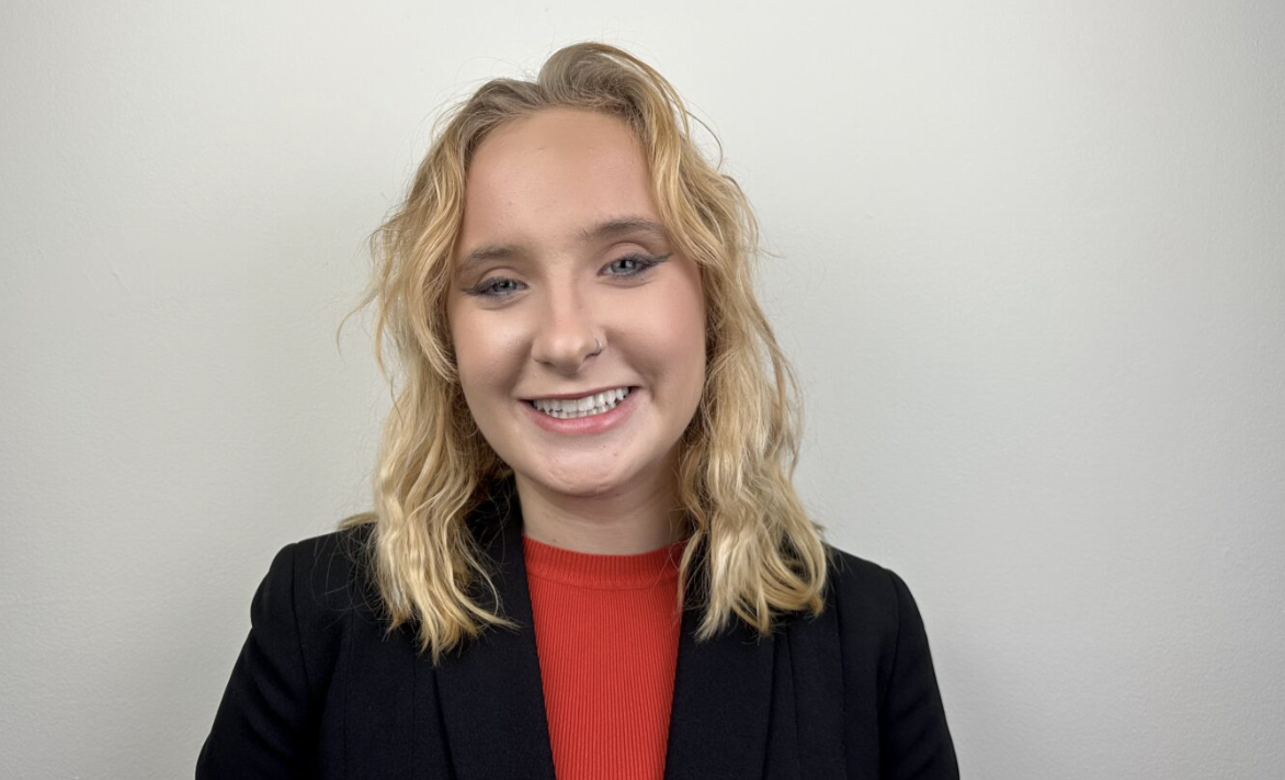 Emma Grace Bio — Lux