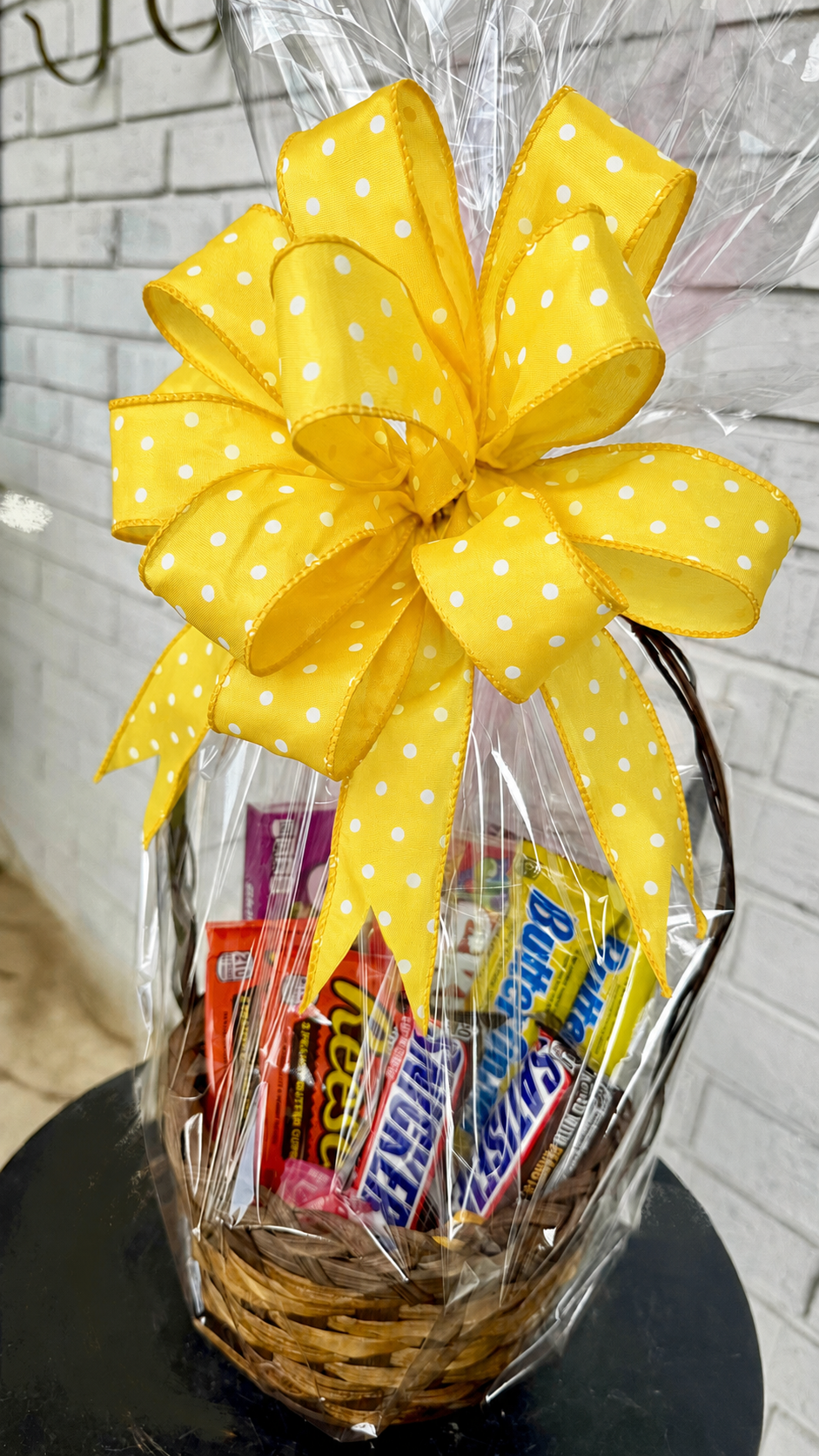 Candy basket 2.png