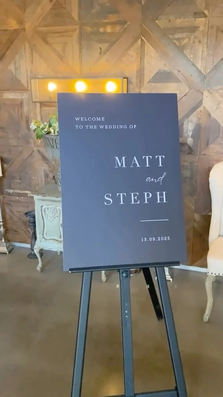 β¨ BLUE VINYL DUO β¨
It was such a joy to set the soundtrack for Matt & Steph’s wedding.
From relaxed canapé and dinner vibes to their beautiful first dance and father–daughter dance. π
Such a lovely celebration in a stunning