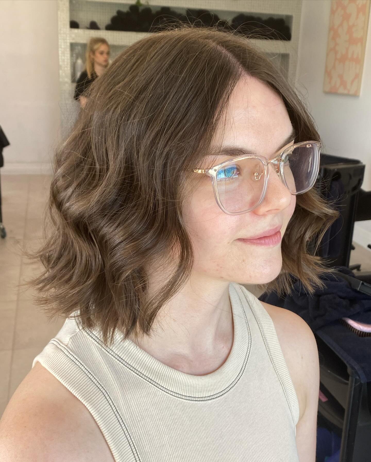RESTYLE by Em 💁🏽&zwj;♀️ 

So many big changes in styles happening at Jolie this season &hellip;.. and we are so here for it 🙌🏽