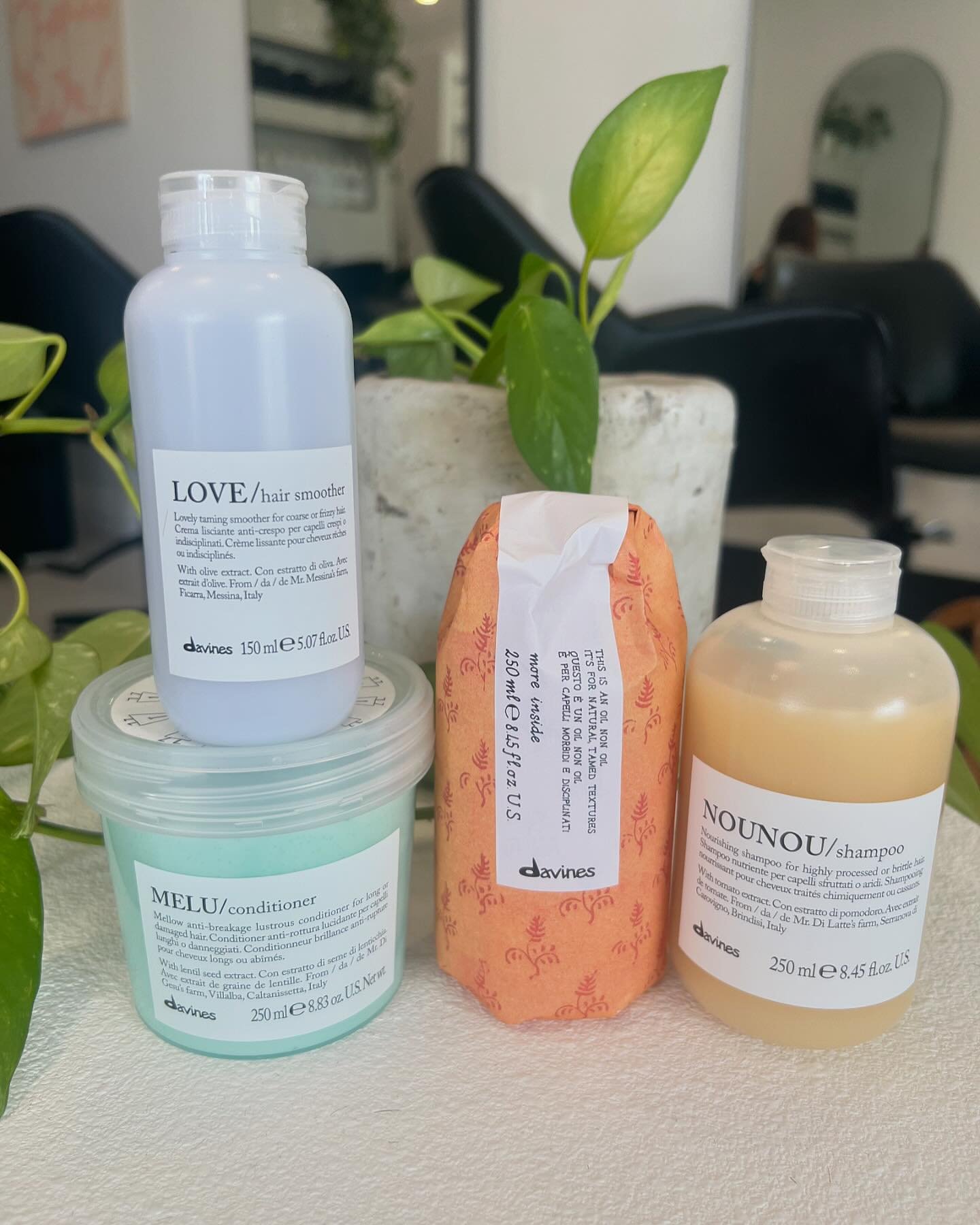 GIVEAWAY TIME AGAIN!!! 

This week marks 1 year of Jolie 🍾
 
We are starting our celebration&rsquo;s with this incredible Davines giveaway valued at nearly $300 and a $50 blowdry special for this week only! 

WHAT YOU NEED TO DO 

1 x entry per frie