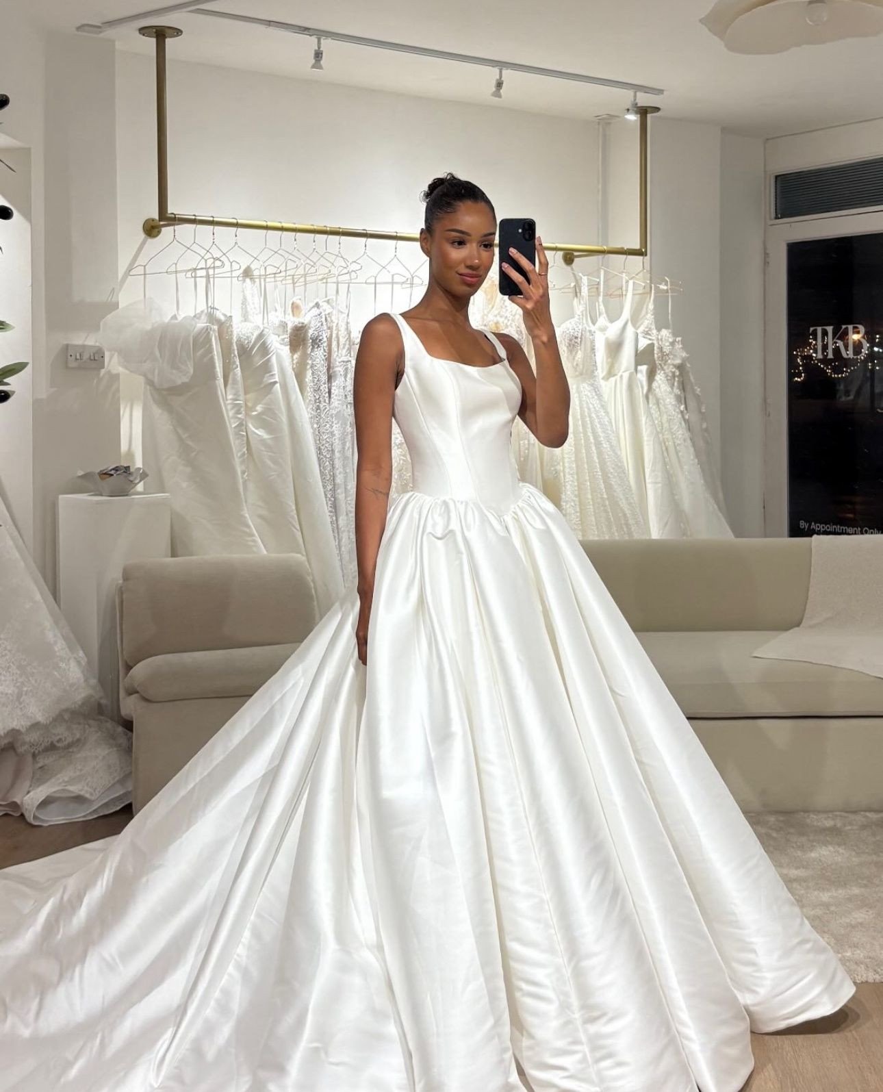 Cizzy Bridal Australia Cizzy Bridal Australia