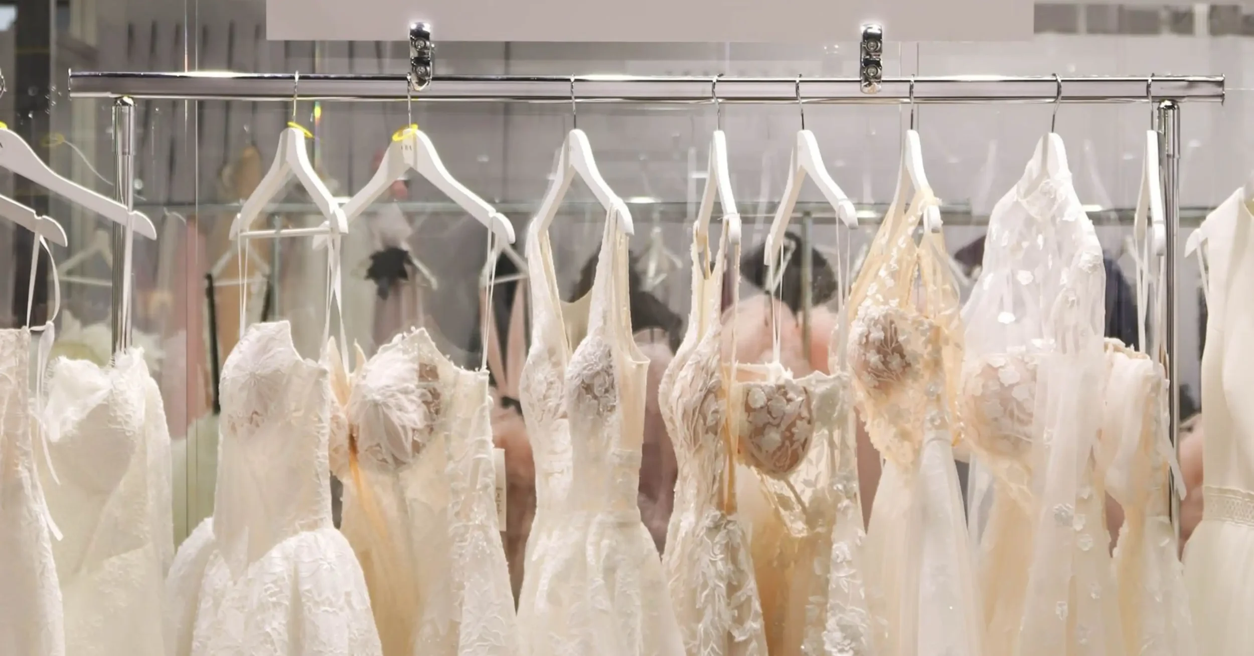 Die beliebtesten Brautkleid-Modelle in Großbritannien für 2026